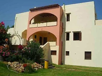 Rita Apartment Tavronitis